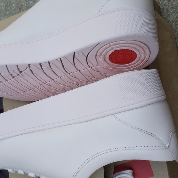 Fitflop Rally Sneakers in "Rose Foam", size 9 (US) - Picture 7 of 8